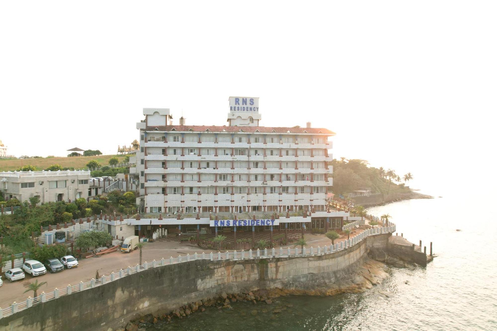 Rns Residency Sea View Hotel Mavalli Bagian luar foto