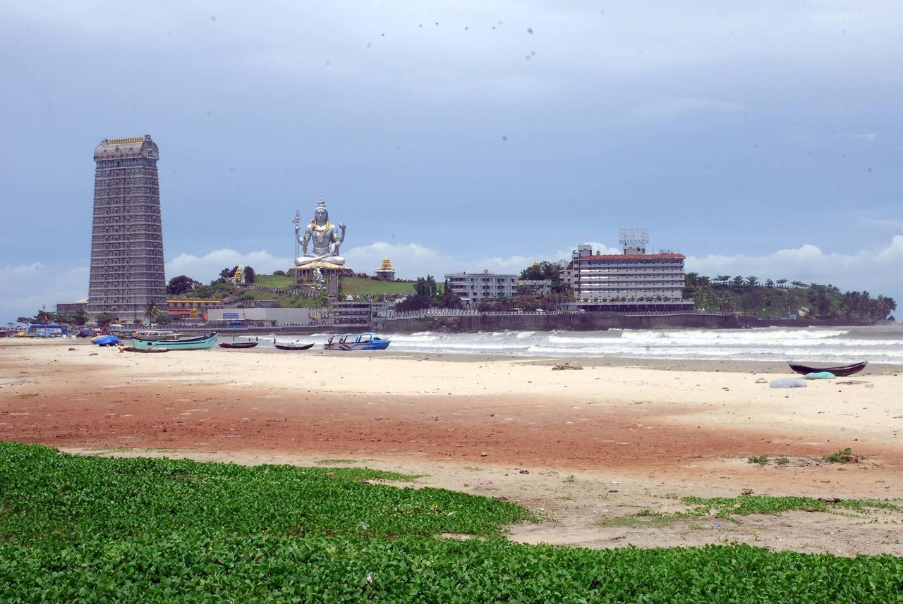 Rns Residency Sea View Hotel Mavalli Bagian luar foto